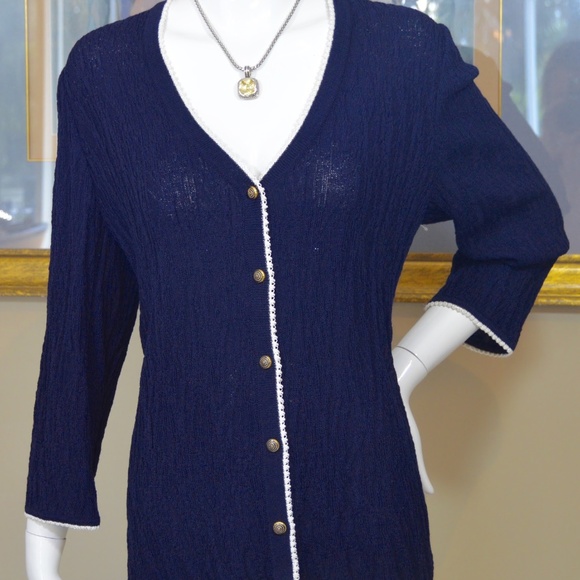 St. John Collection Navy Lacey Knit Enameled Buttons Cardigan - Picture 6 of 12